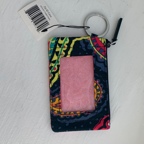 Vera Bradley zip I’d case NWT - Picture 1 of 3